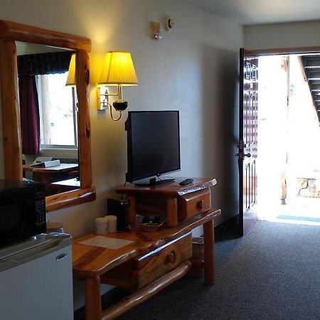Ponderosa Motel Enterprise Экстерьер фото