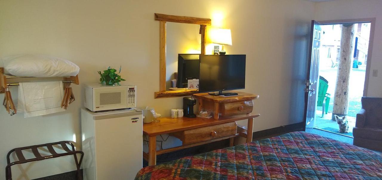 Ponderosa Motel Enterprise Экстерьер фото